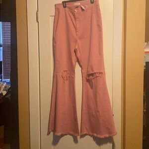 Cute pink wide bell bottoms. “34 inseam